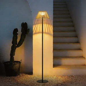 VerLuce Rattan Series Solar Outdoor Floor Lamp Environmental Image